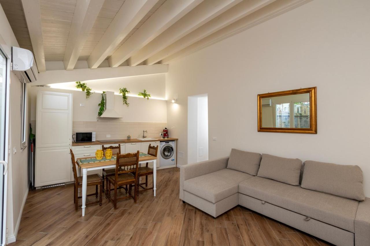Cortile Del Greco Apartments Palermo Zewnętrze zdjęcie
